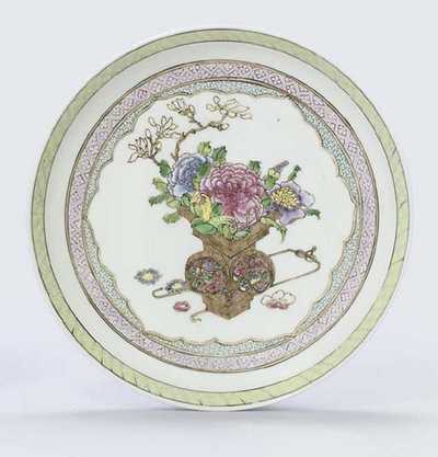 YONGZHENG (1723-35) A FAMILLE ROSE EGGSHELL SAUCER